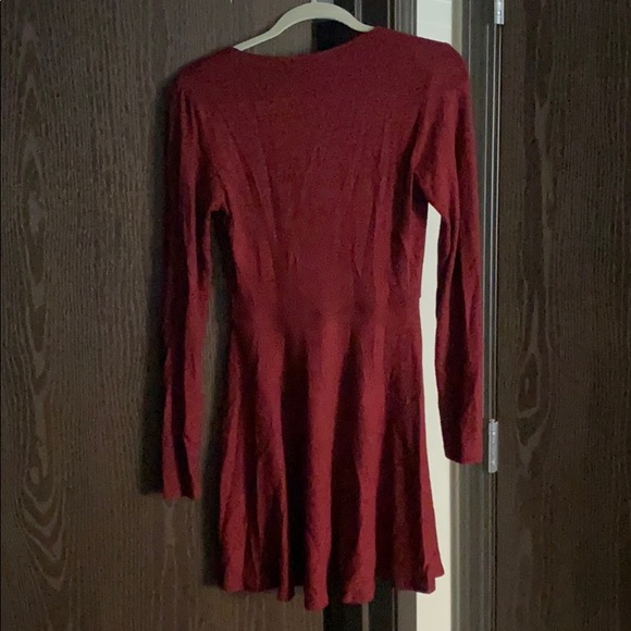 red swing dress - Picture 2 of 3